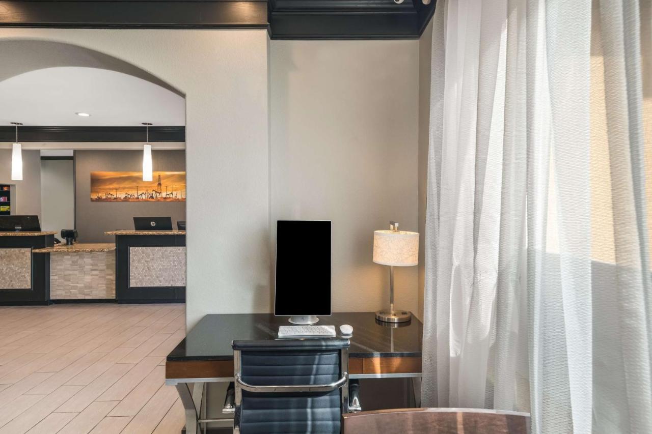 Best Western South Plains Inn & Suites Levelland Εξωτερικό φωτογραφία