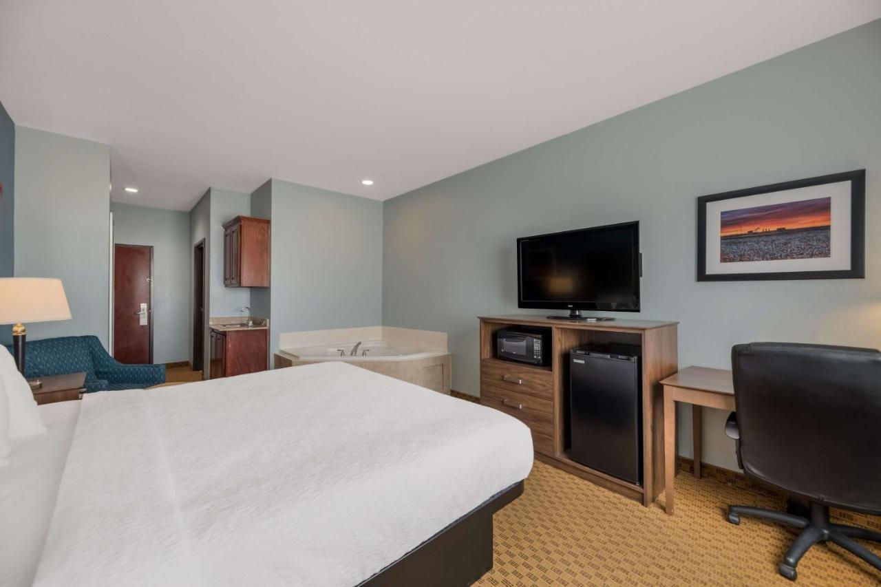 Best Western South Plains Inn & Suites Levelland Εξωτερικό φωτογραφία