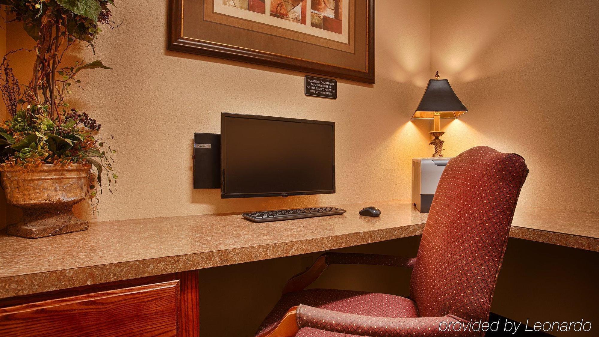 Best Western South Plains Inn & Suites Levelland Εξωτερικό φωτογραφία